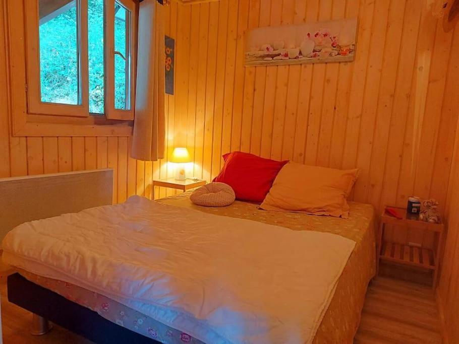 Chalet Au Milieu De La Foret Avec Lac A Proximite Layrac ภายนอก รูปภาพ