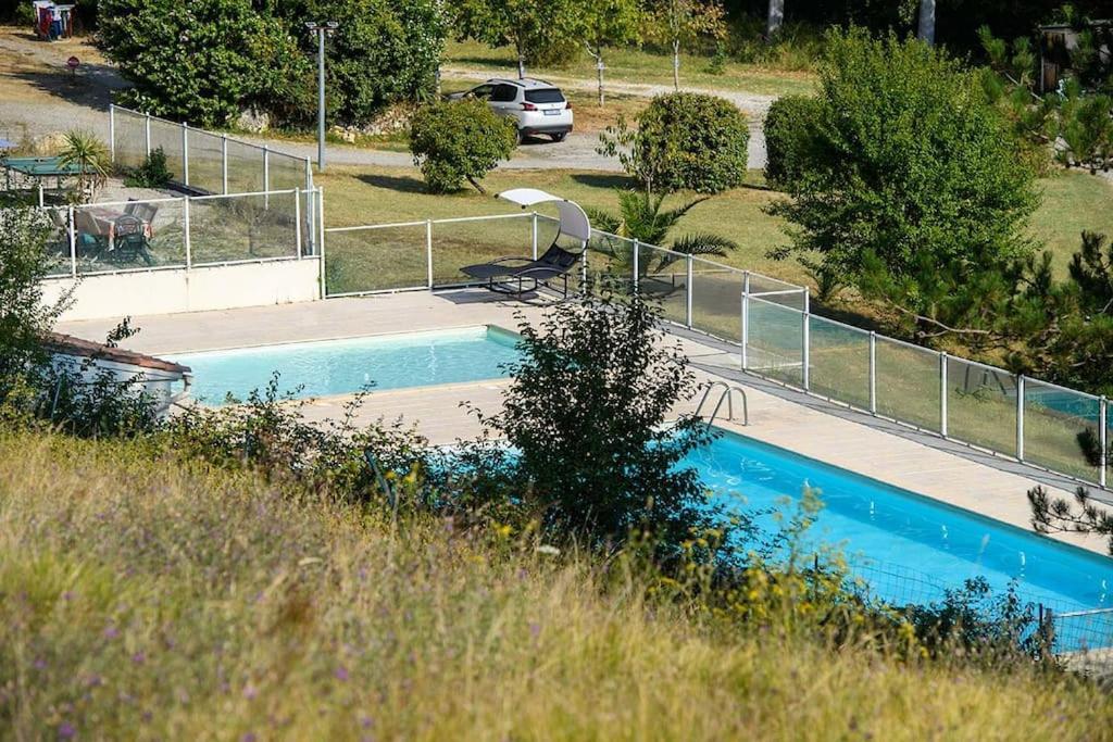 Chalet Au Milieu De La Foret Avec Lac A Proximite Layrac ภายนอก รูปภาพ