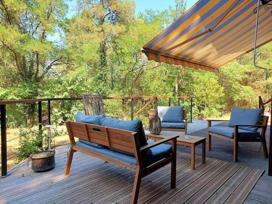 Chalet Au Milieu De La Foret Avec Lac A Proximite Layrac ภายนอก รูปภาพ